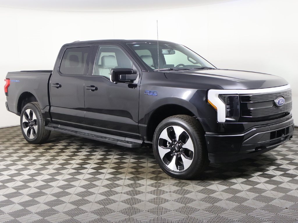 Used 2023 Ford F-150 Lightning Platinum with VIN 1FT6W1EVXPWG51341 for sale in Akron, OH