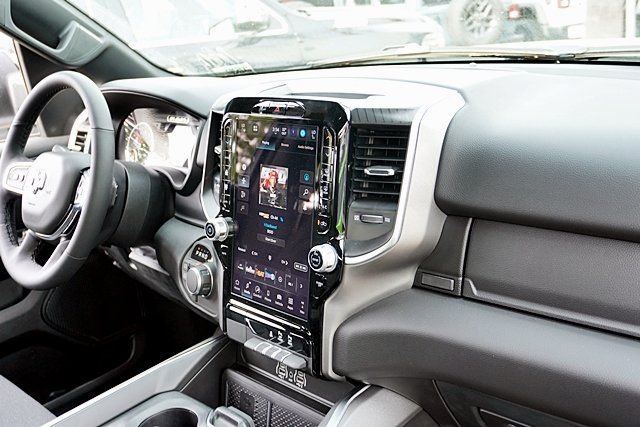 New 2026 Bright White Clear-Coat Exterior Paint RAM Big Horn/Lone Star image 14