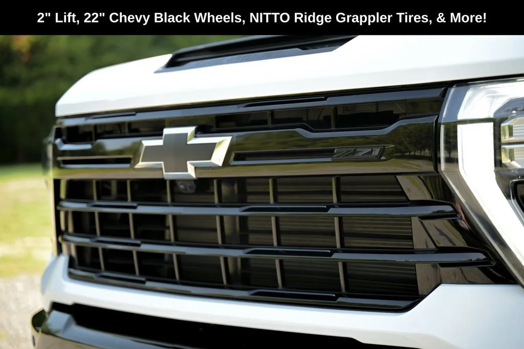 New 2026 Summit White Chevrolet LT image 18