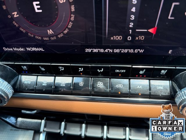 Used 2025 Sterling Metallic GMC AT4 image 4