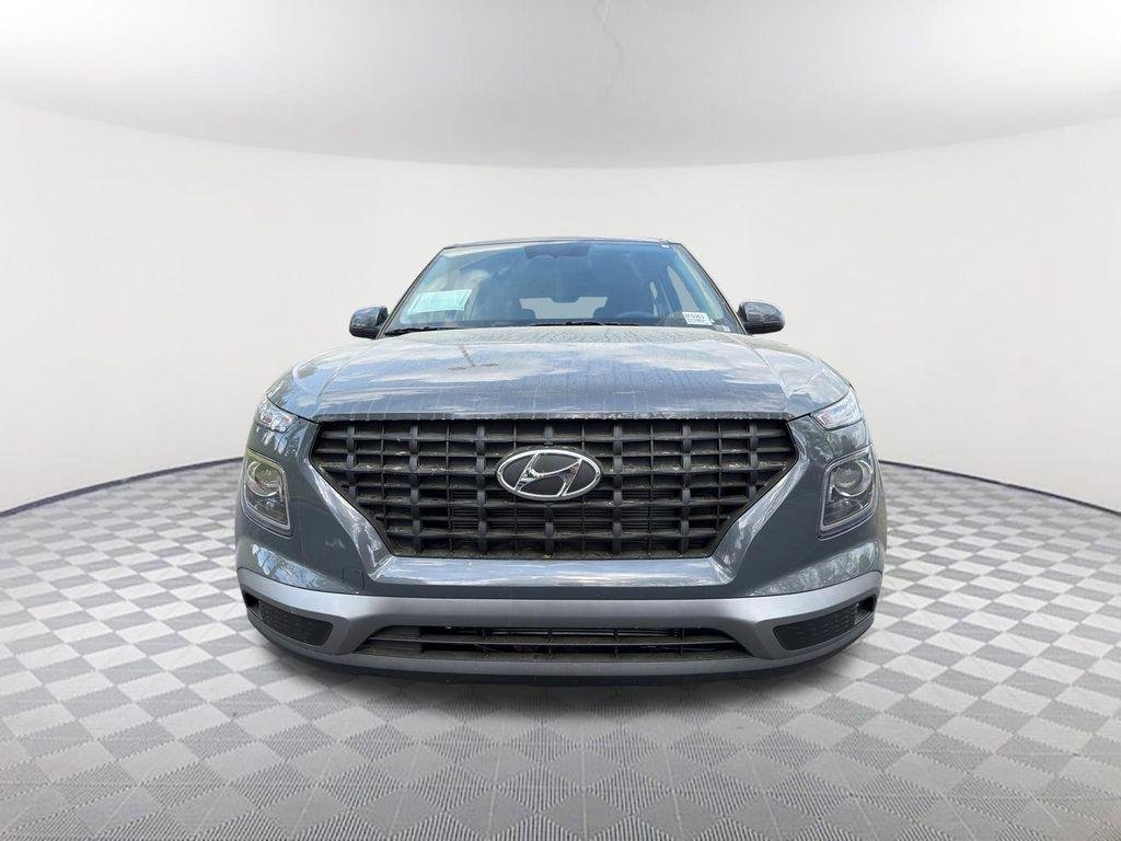 New 2026 Gray Hyundai SE image 2