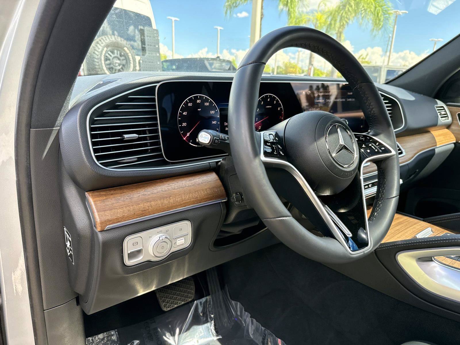 Used 2025 Silver Mercedes-Benz 350 image 20