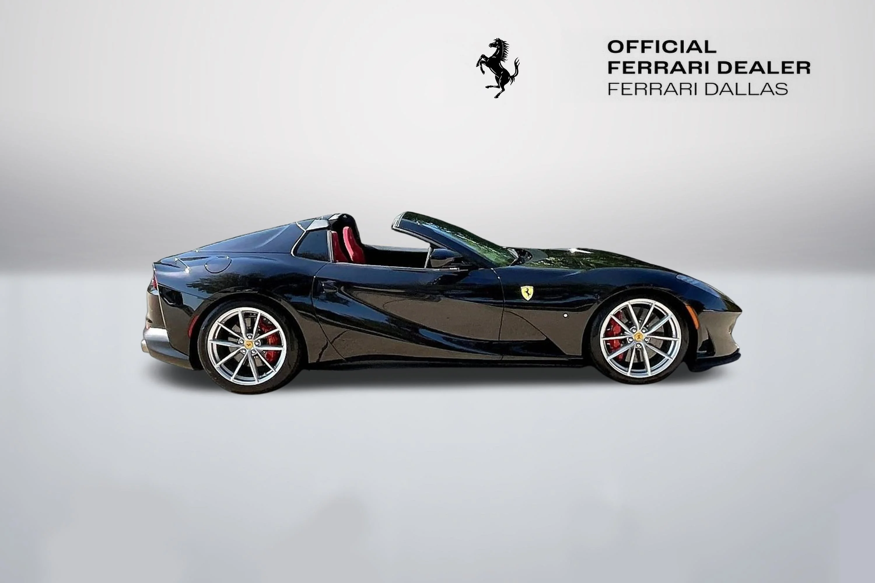 Used 2023 Nero Daytona Ferrari  image 4