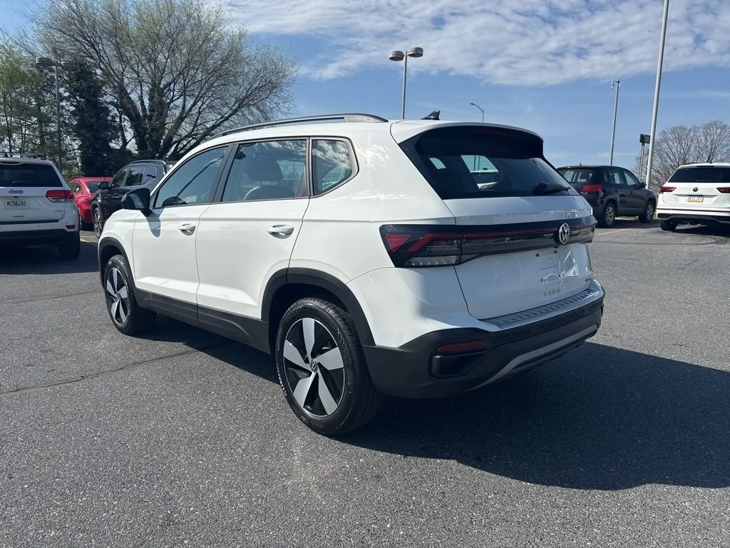 2025 Volkswagen Taos S - Photo 16