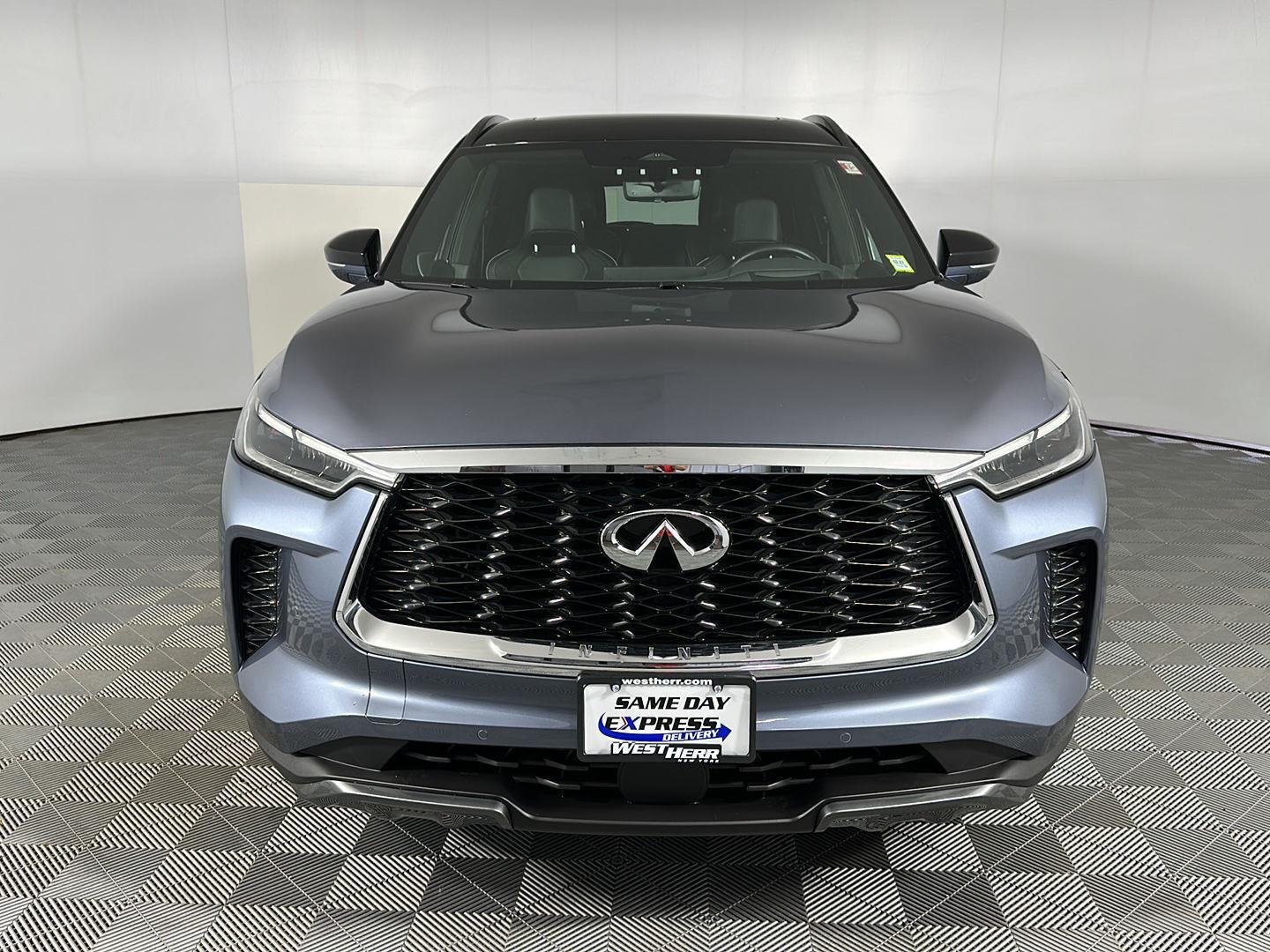 Certified Used 2023 Moonbow Blue/Black Obsidian INFINITI AUTOGRAPH image 18