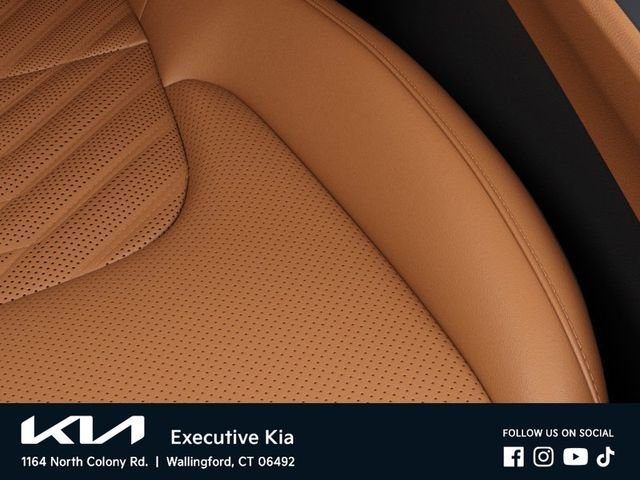 New 2027 Wolf Gray Kia X-Line Prestige image 24