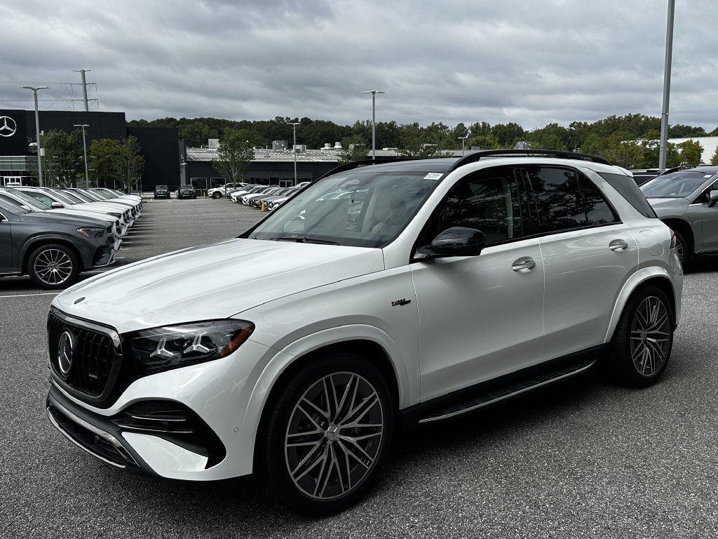 New 2027 MANUFAKTUR Moonlight White Metallic Mercedes-Benz AMG® GLE 53e image 41