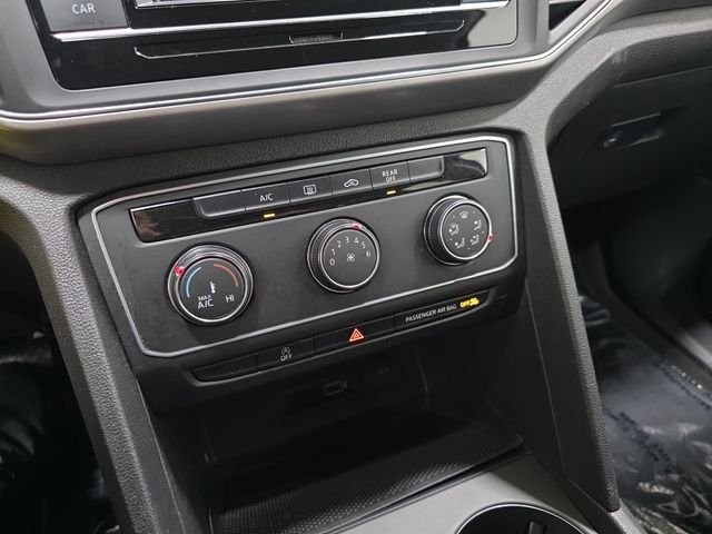 Used 2018 Red Volkswagen 2.0T S image 24