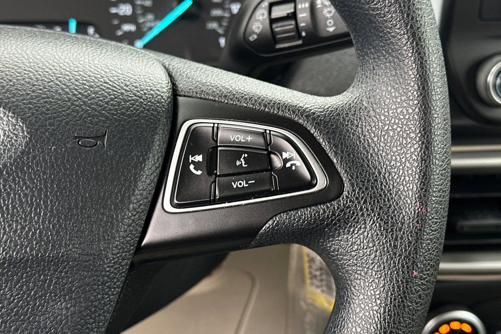 Used 2018 Gray Ford S image 30