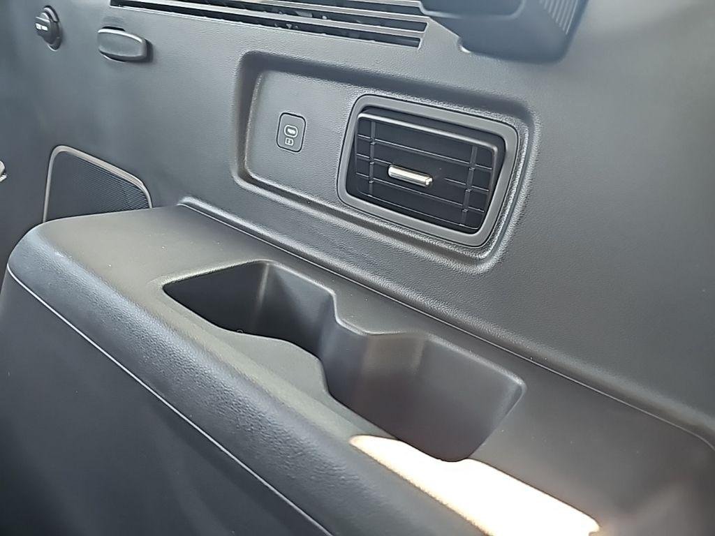 2026 Hyundai Santa Fe Limited - Photo 38
