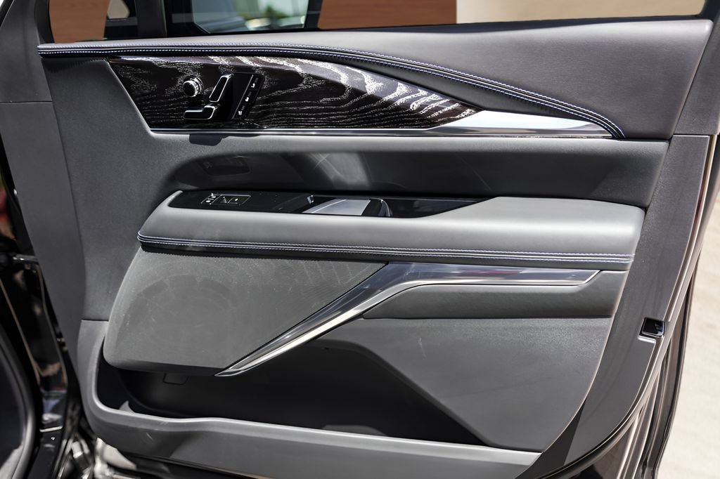 Certified Used 2025 Black Raven Cadillac Sport 1 image 28