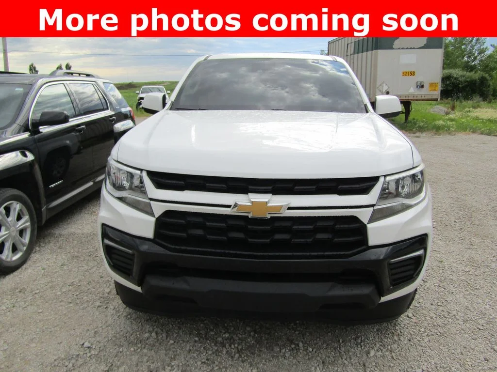Used 2021 Summit White Chevrolet LT image 8