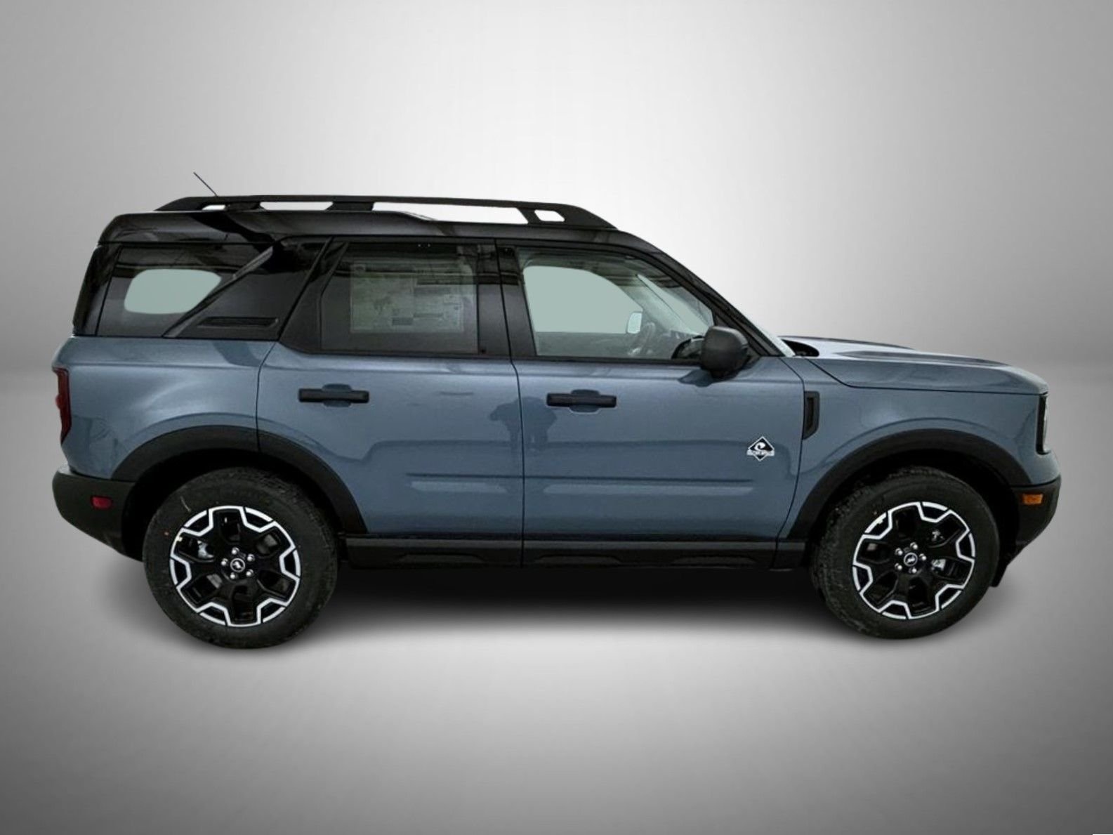 New 2026 Azure Gray Metallic Tri-Coat Ford Outer Banks image 4