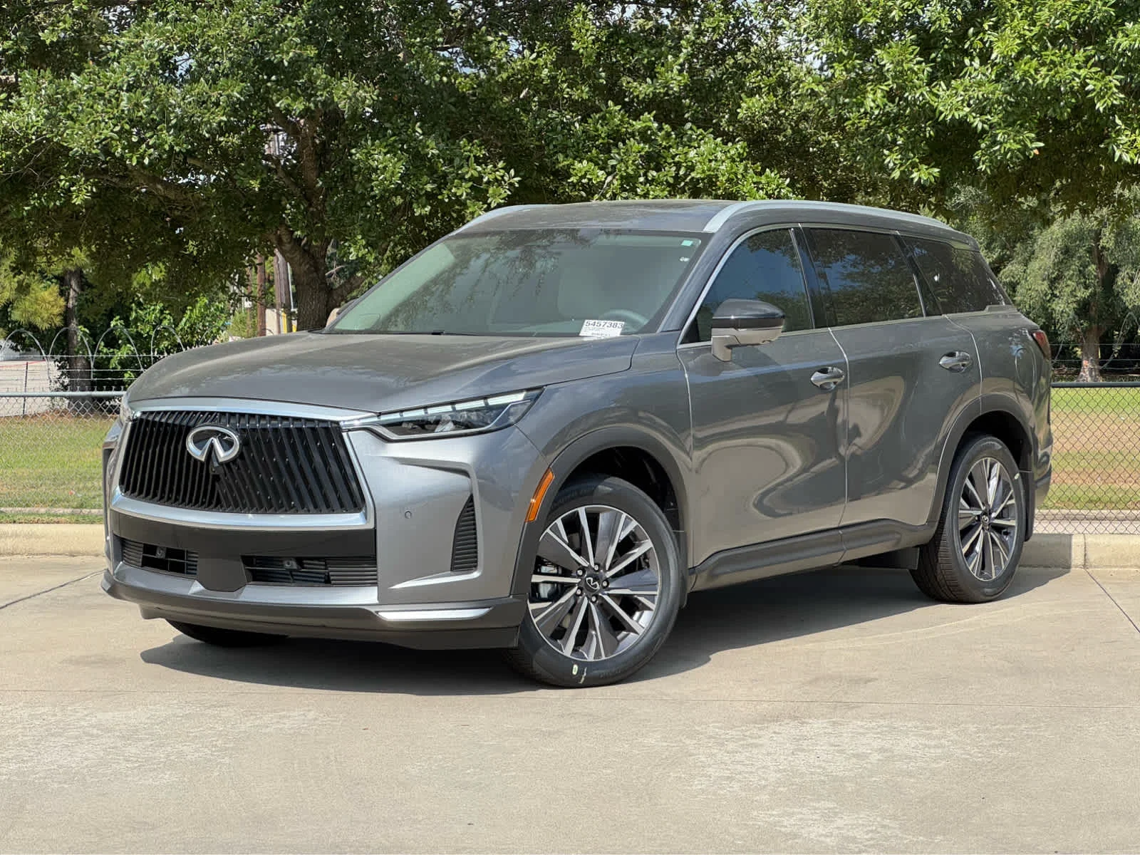 New 2027 INFINITI QX60 Luxe FWD