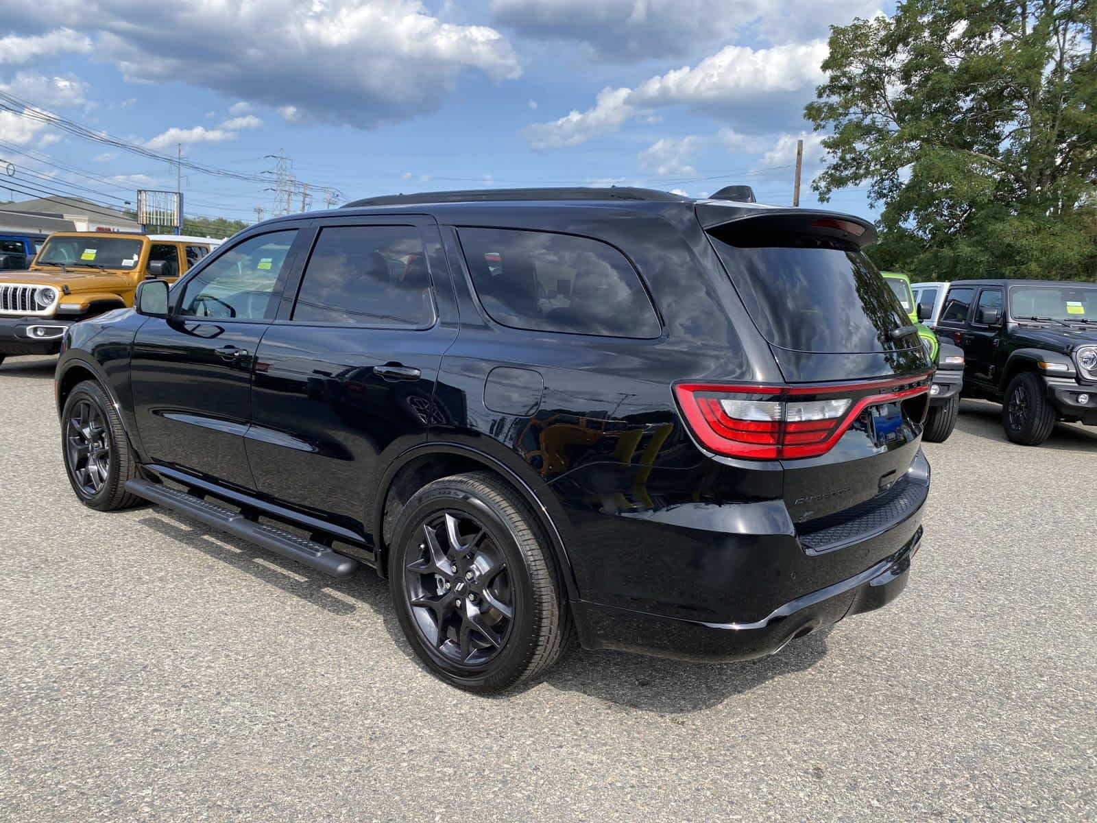 Used 2026 DB Black Clearcoat Dodge GT Plus HEMI V8 image 7