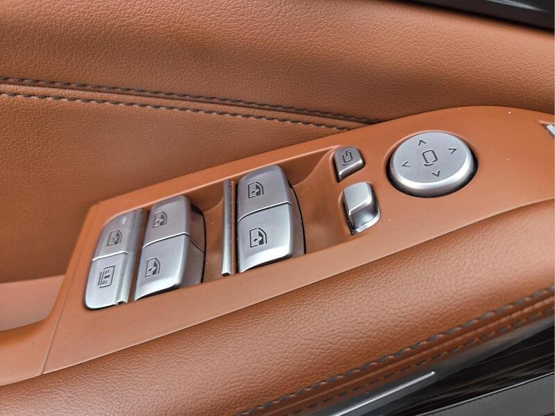 Used 2026 Copper Metallic BMW XDRIVE40I SPORTS ACTIVITY VEHICLE image 26