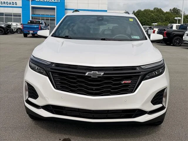 Used 2024 Iridescent Pearl Tricoat Chevrolet RS image 8