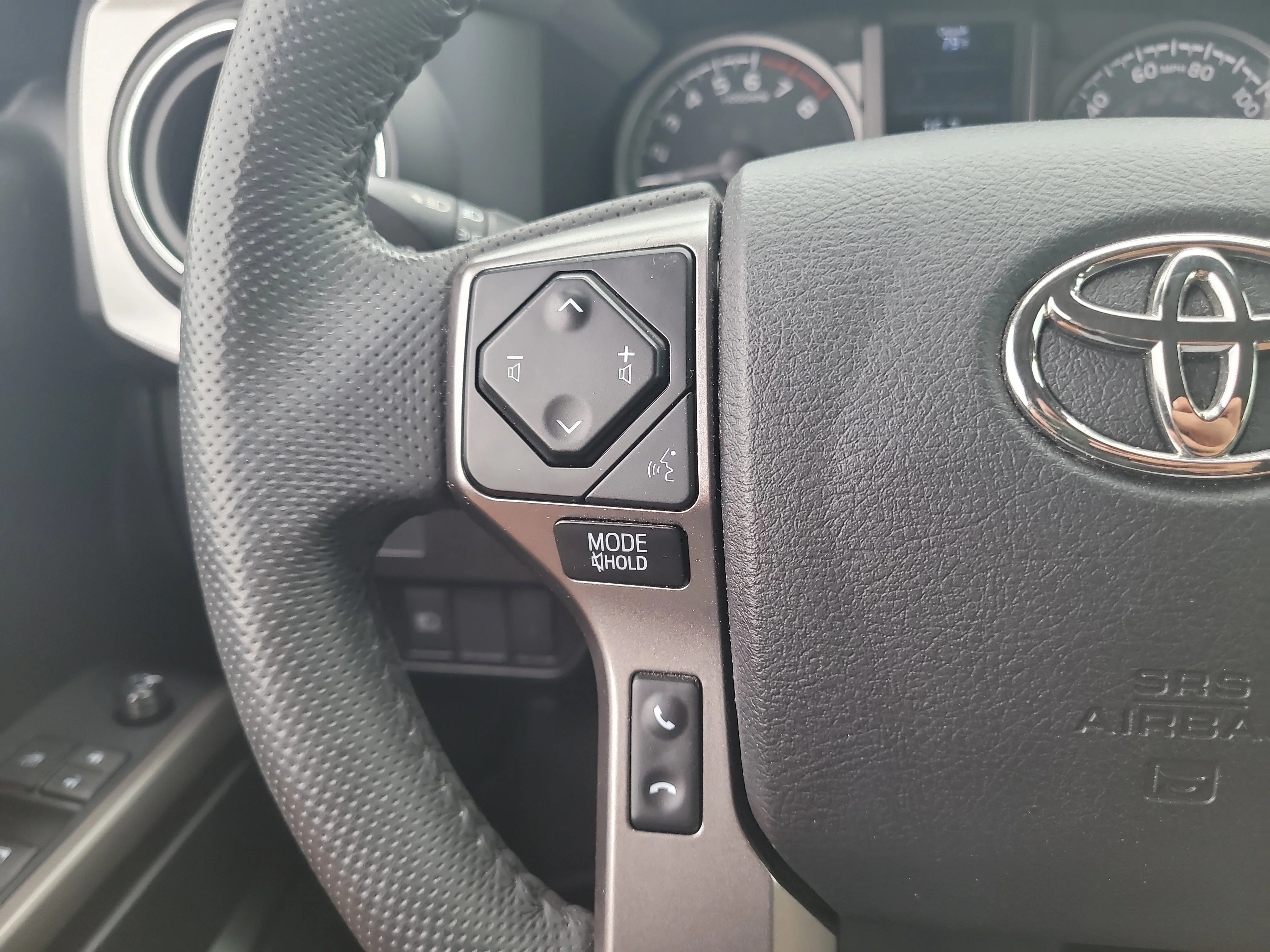 Certified Used 2022 Magnetic Gray Metallic Toyota SR5 image 27