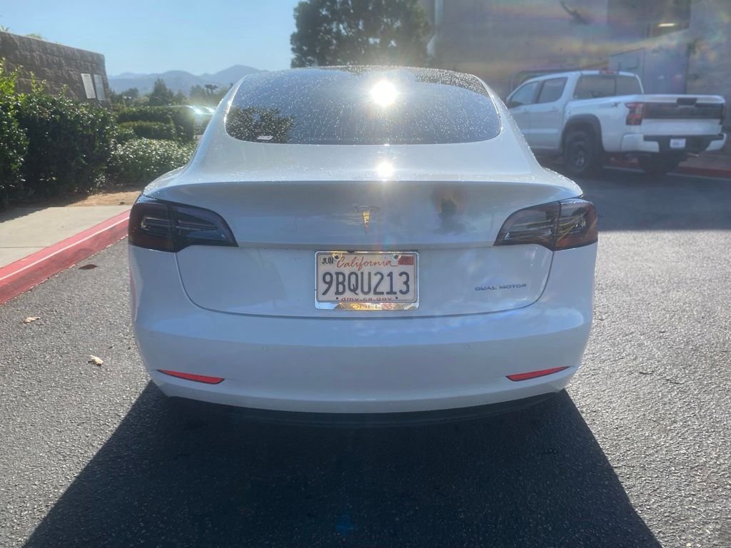 Used 2022 White Tesla Long Range image 8
