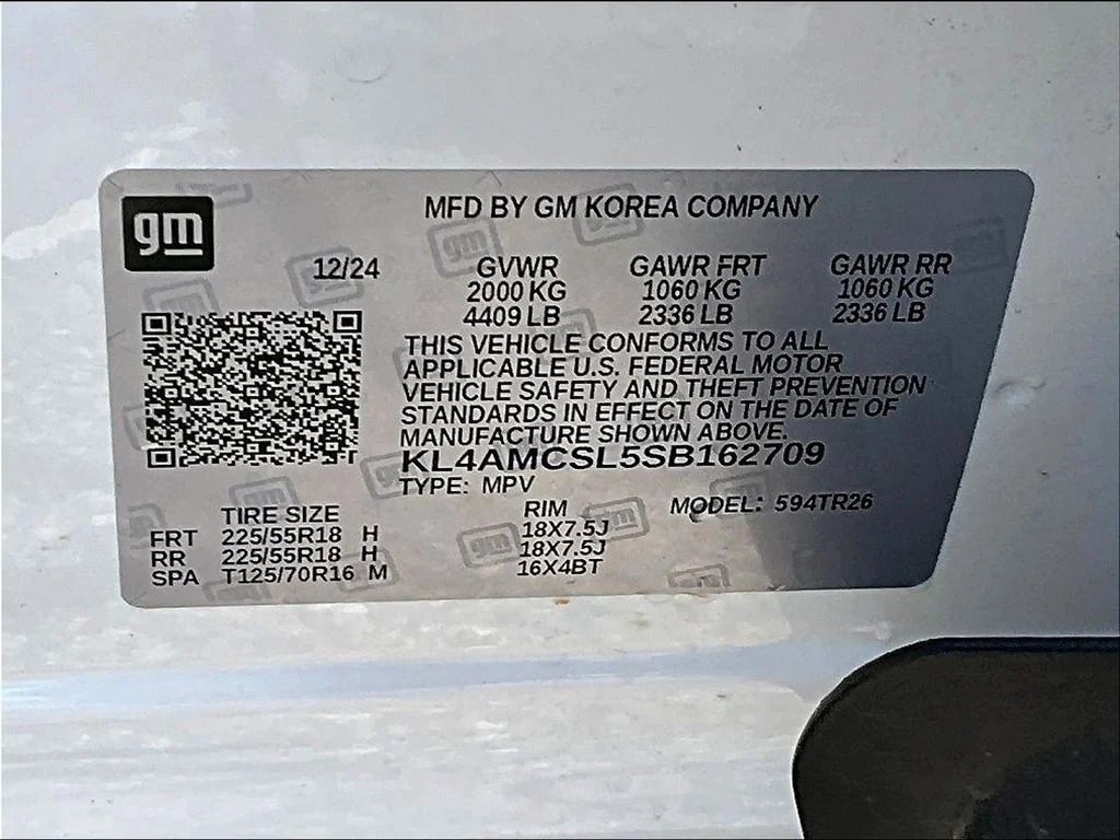 Certified Used 2025 White Buick Preferred image 21