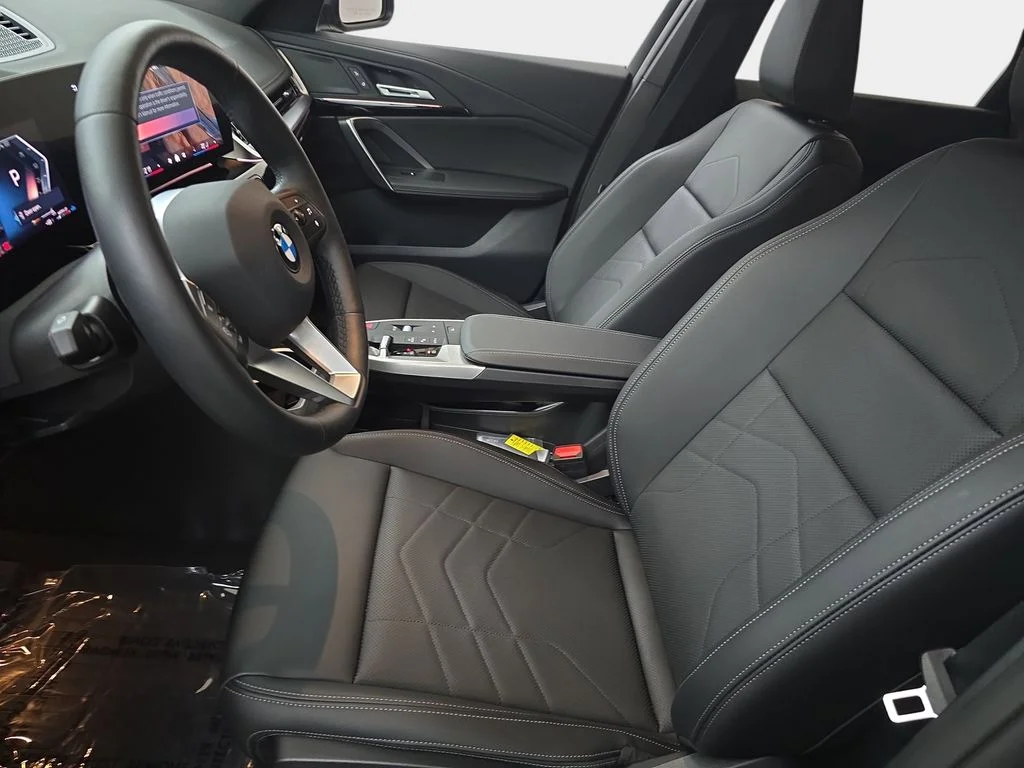 Used 2026 Storm Bay Metallic BMW xDrive28i image 18