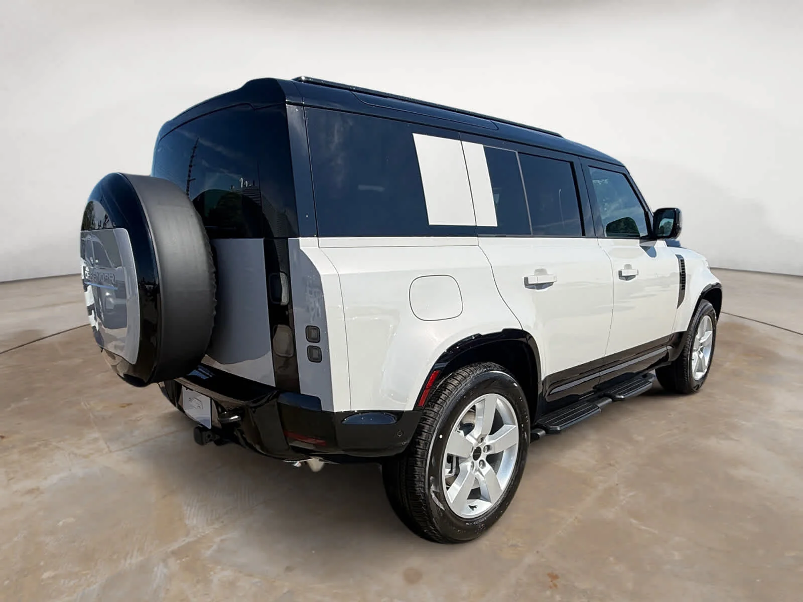 New 2026 Borasco Grey Land Rover X-Dynamic SE image 5