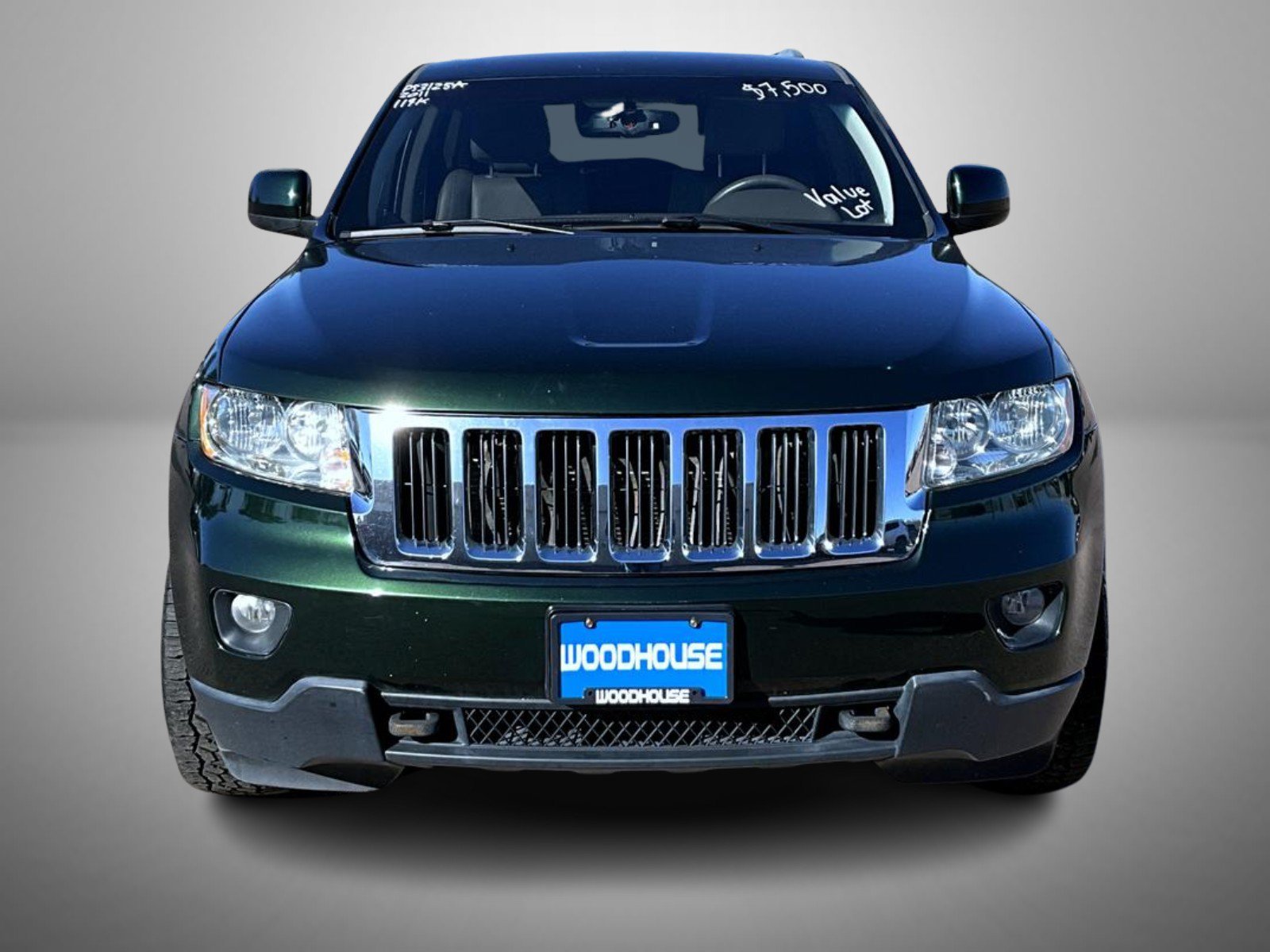 Used 2011 Jeep Grand Cherokee Laredo with VIN 1J4RR4GG2BC738112 for sale in Sioux City, IA
