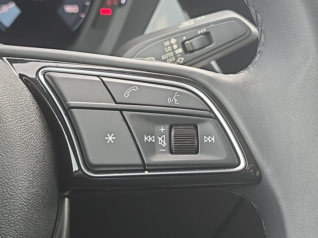 Used 2023 Black Audi  image 13