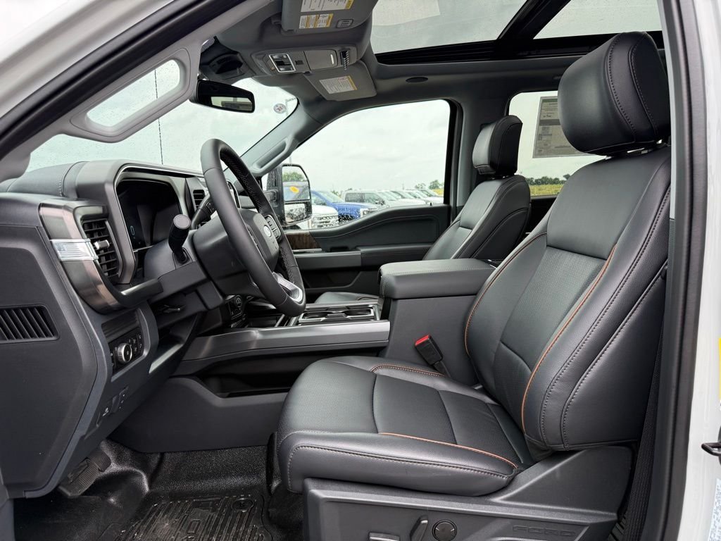 New 2026 Avalanche Ford F-250® Lariat® image 5