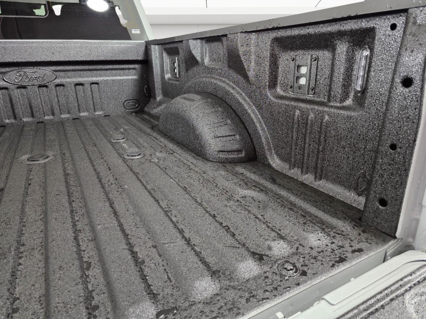New 2026 Avalanche Ford F-250® Lariat® image 6