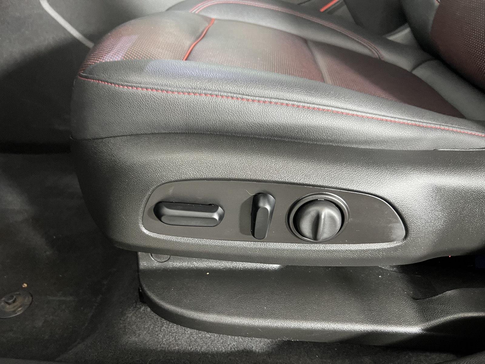 Used 2021 Black Chevrolet RS image 33