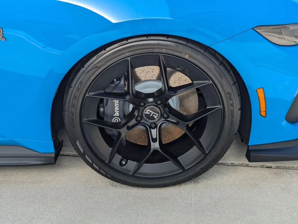 New 2026 Grabber Blue Metallic Ford GT image 11