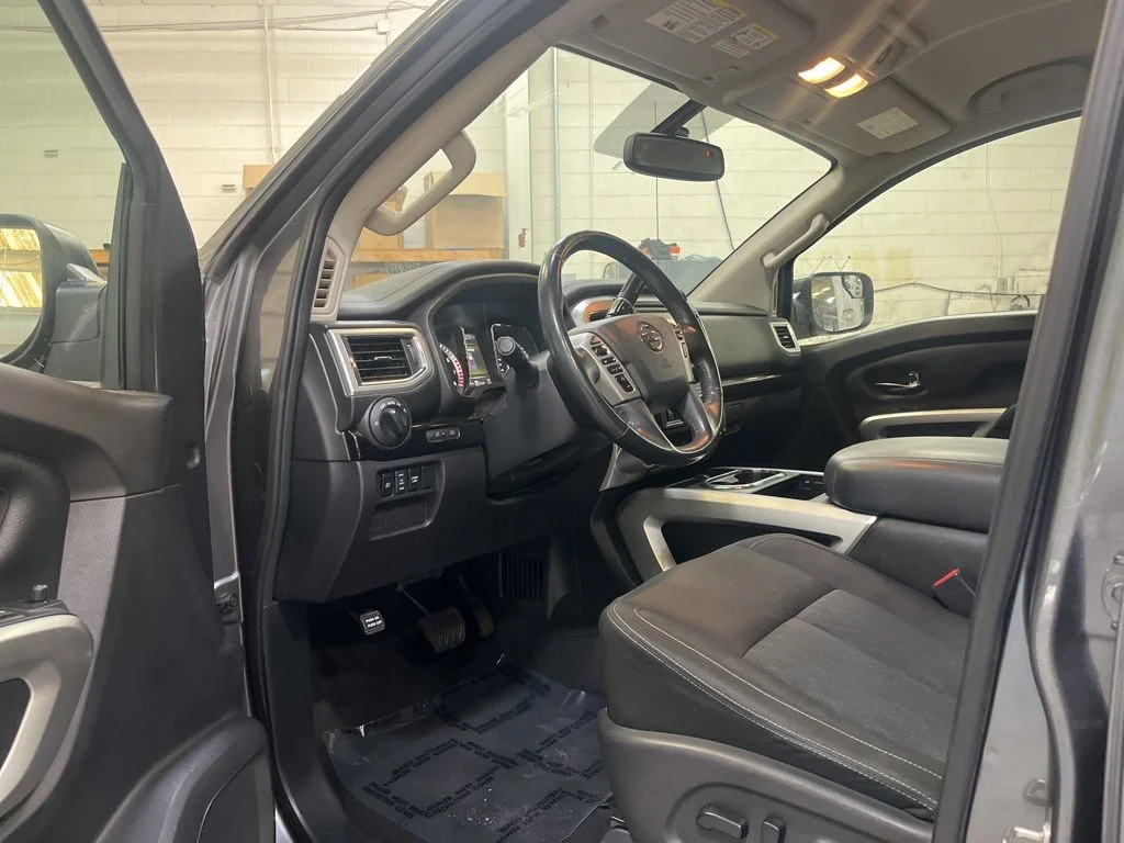 Used 2017 Gray Nissan SV image 11