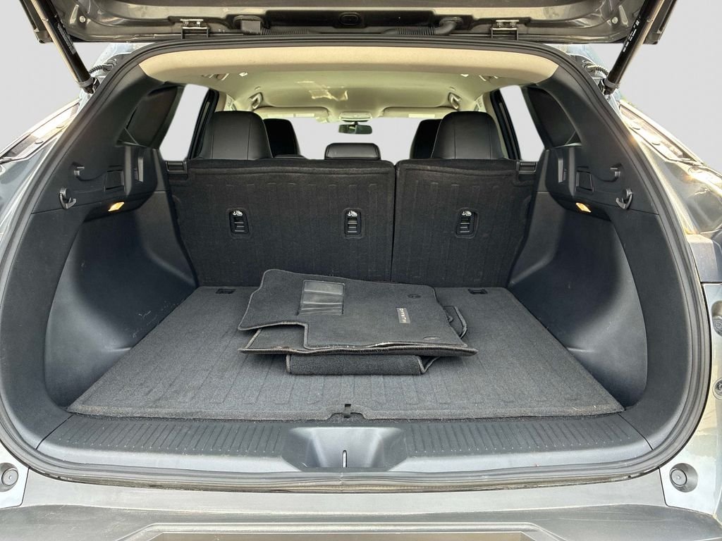 Used 2025 Gray Nissan SV image 13