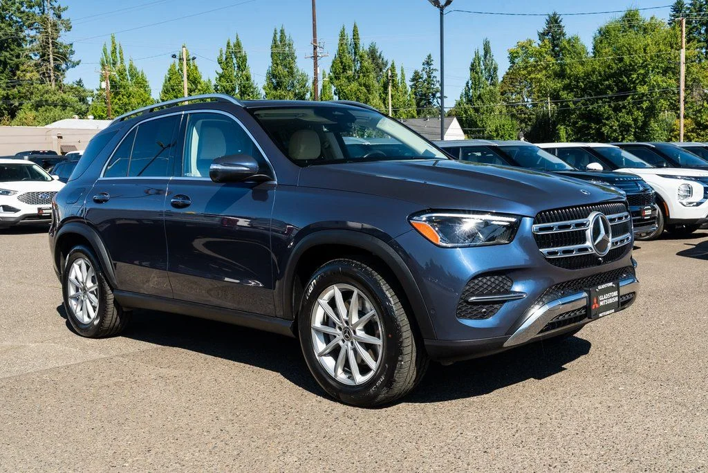 Used 2024 Blue Mercedes-Benz GLE 350 image 1