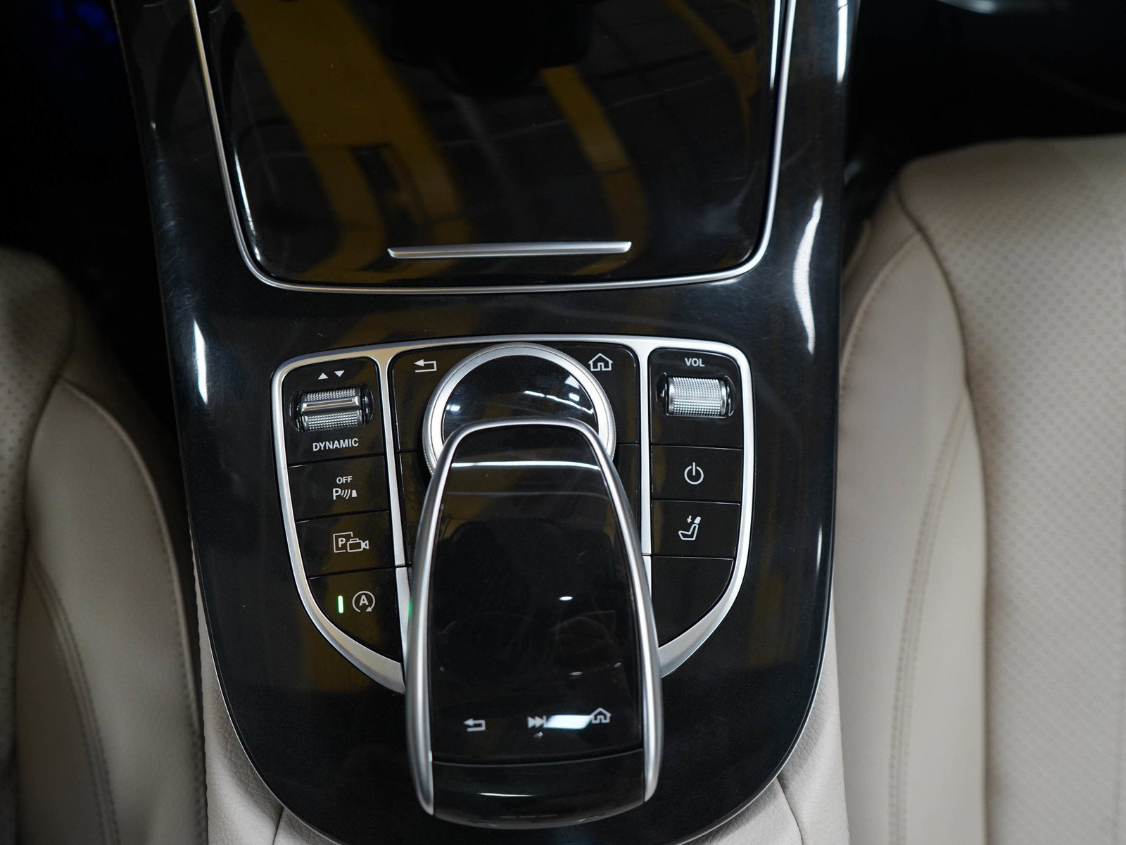 Used 2017 Polar White Mercedes-Benz E 400 image 24
