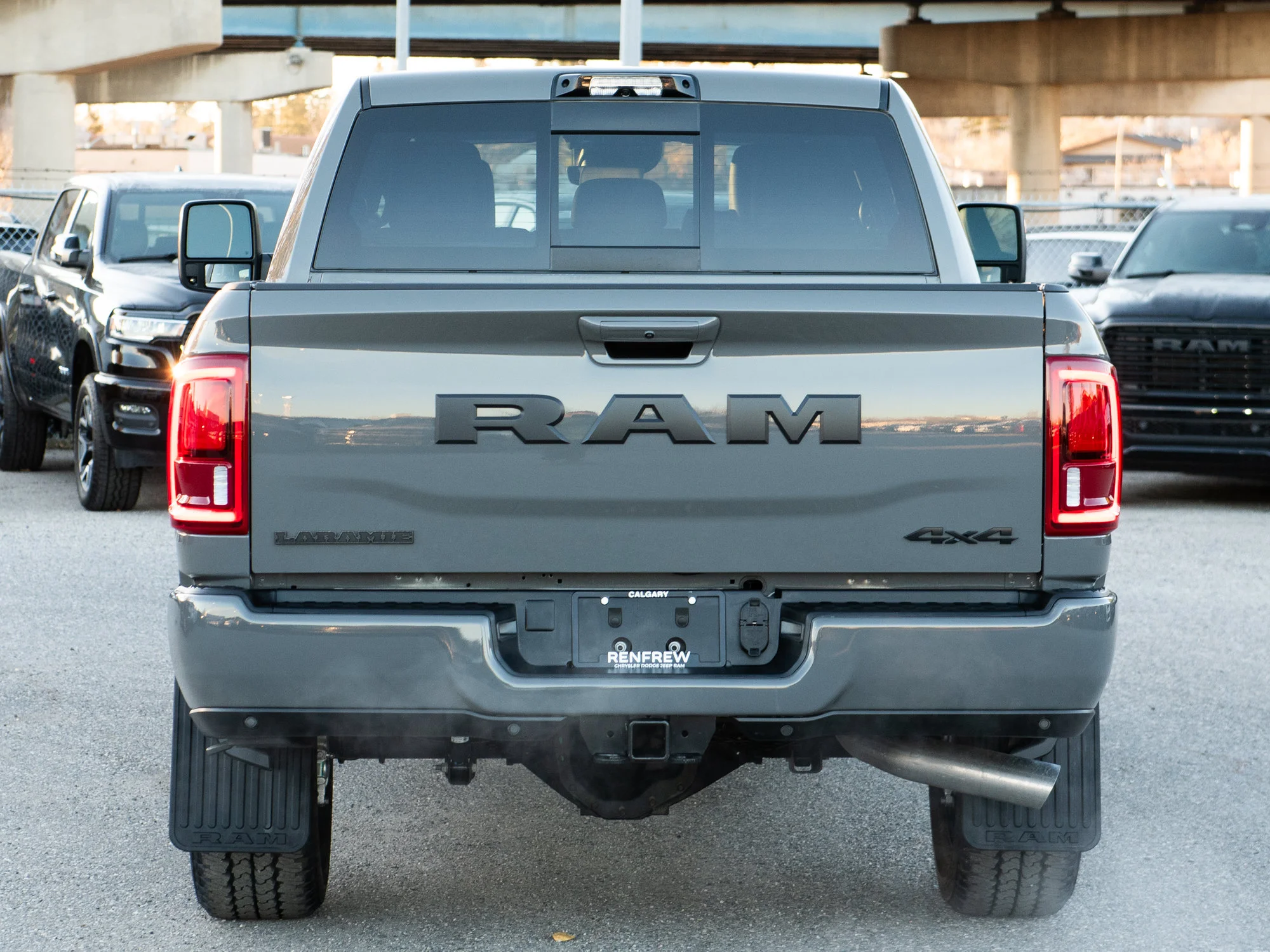 New 2027 Grey RAM Laramie Night* Mega Cab 4x4, Sunroof, Level 2 Equip Group, Harman/Kardon image 9