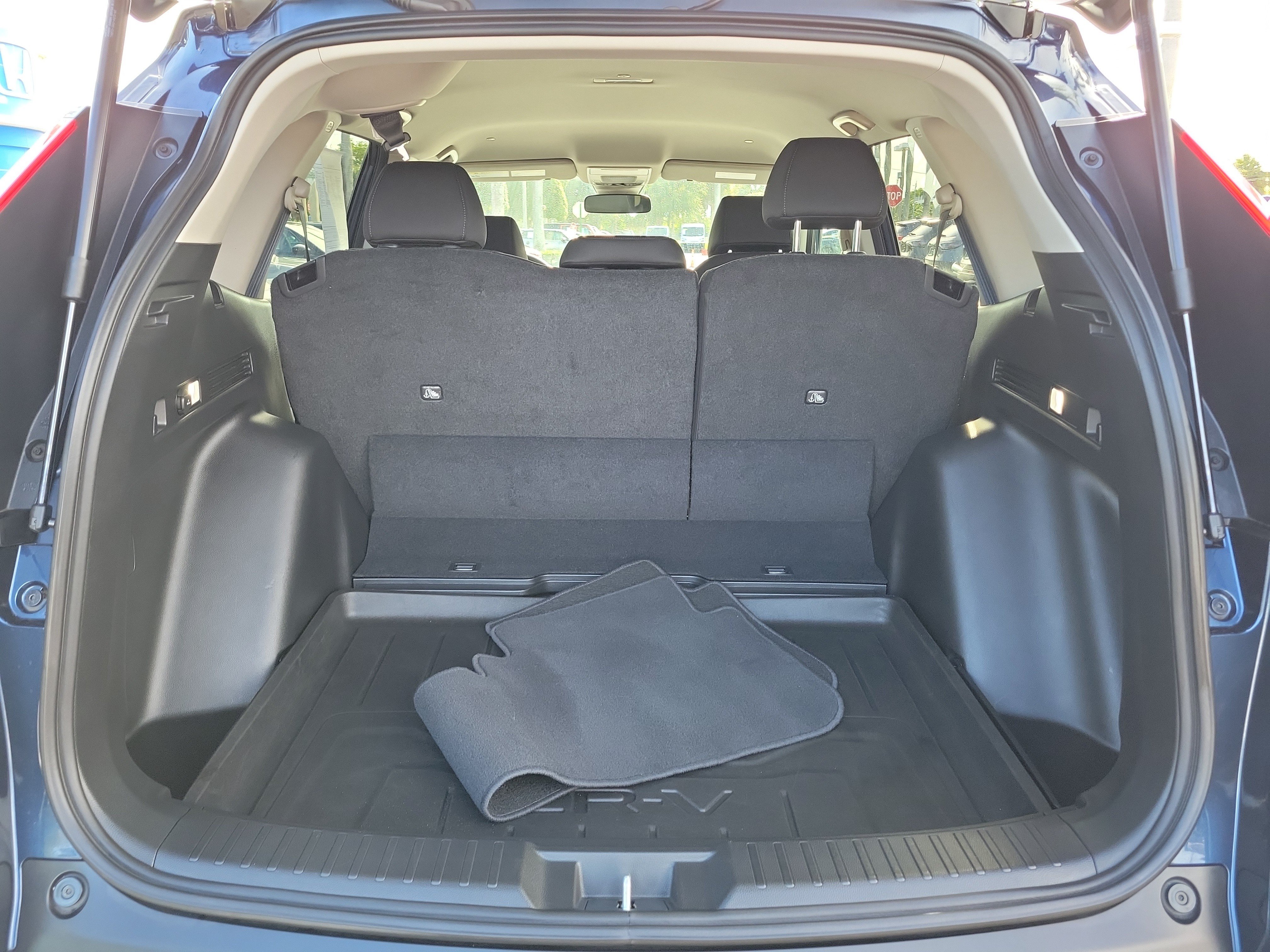 2025 Honda CR-V LX - Photo 39