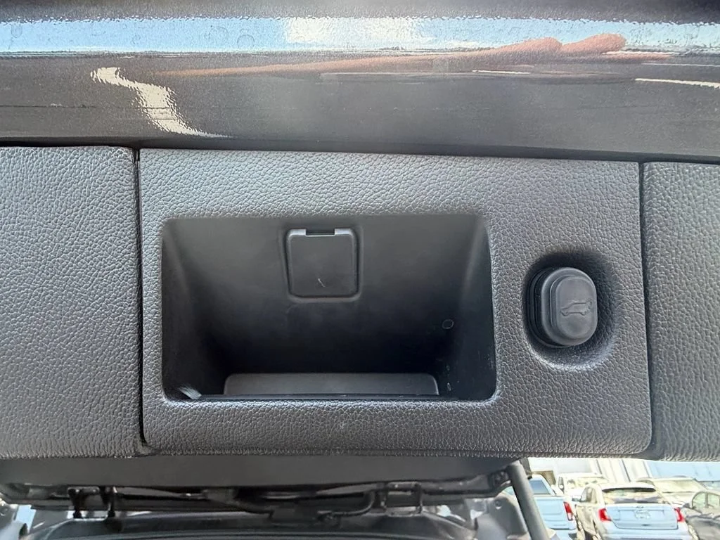 Certified Used 2018 TUNGSTEN METALLIC Chevrolet LT image 14