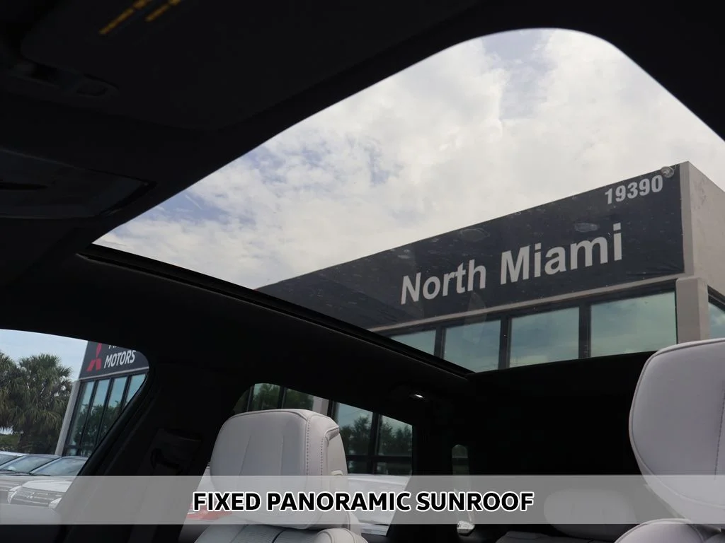 Used 2025 Black Cadillac Luxury image 3