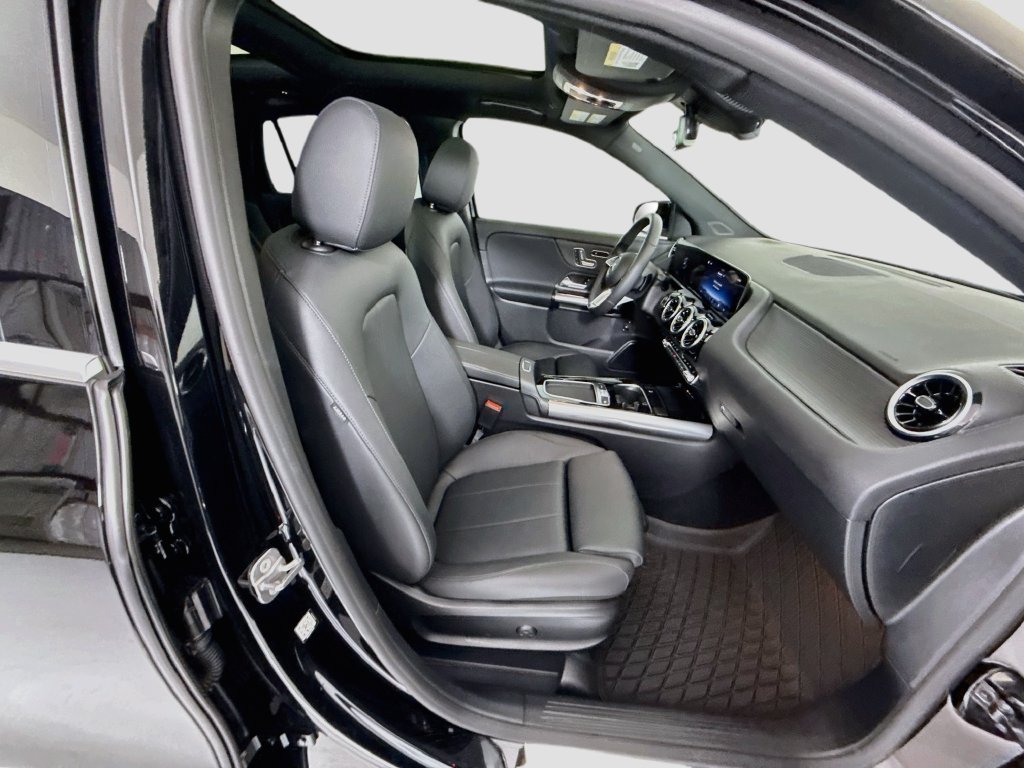 Used 2026  Mercedes-Benz GLA 250 image 20