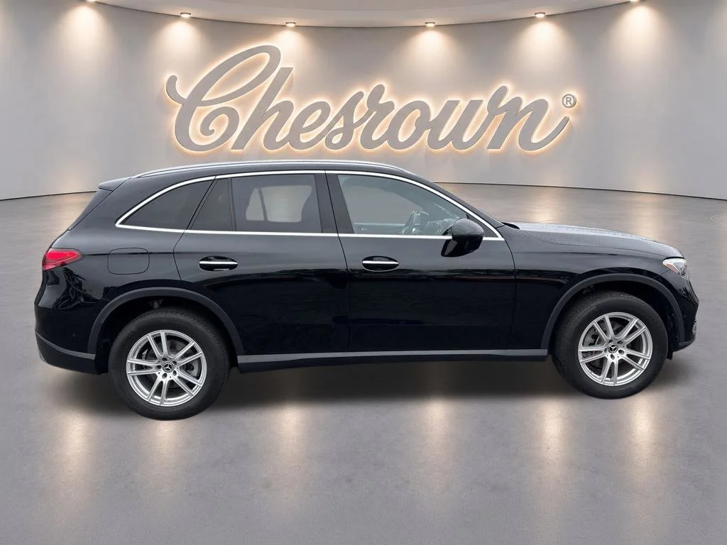 Used 2023 Black Mercedes-Benz GLC 300 image 6