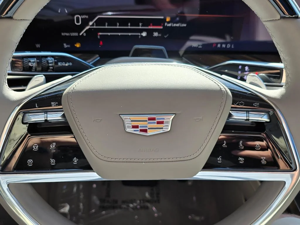 New 2026 Argent Silver Metallic Cadillac Platinum Sport image 27