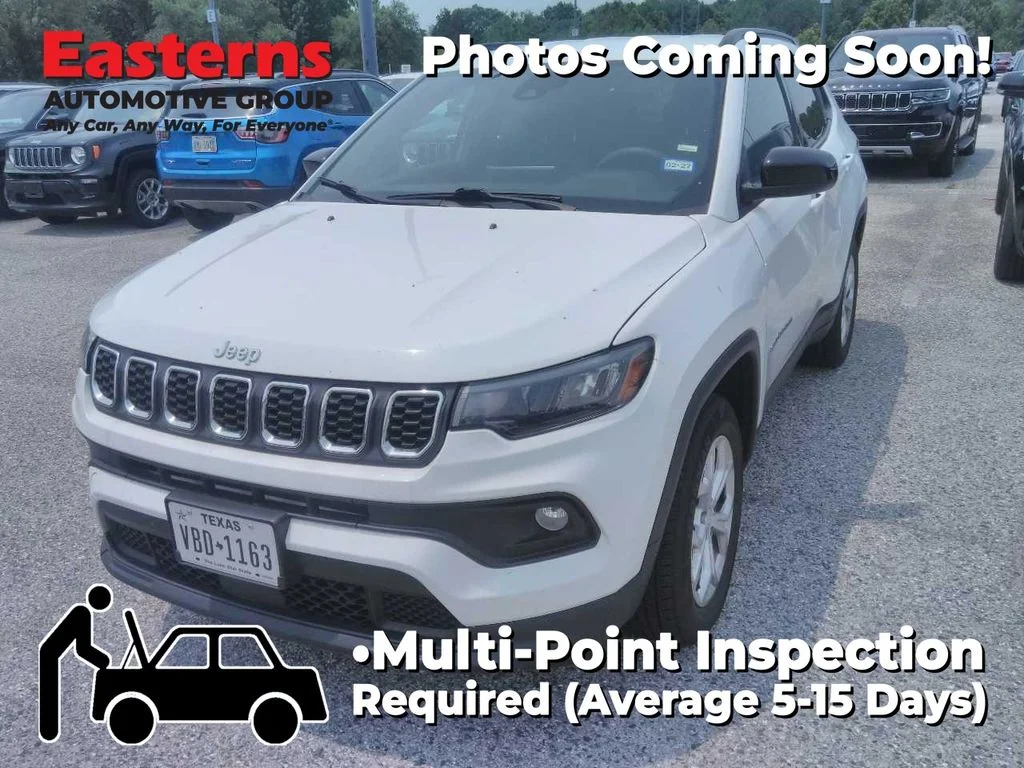 Used 2024 White Jeep Latitude image 1