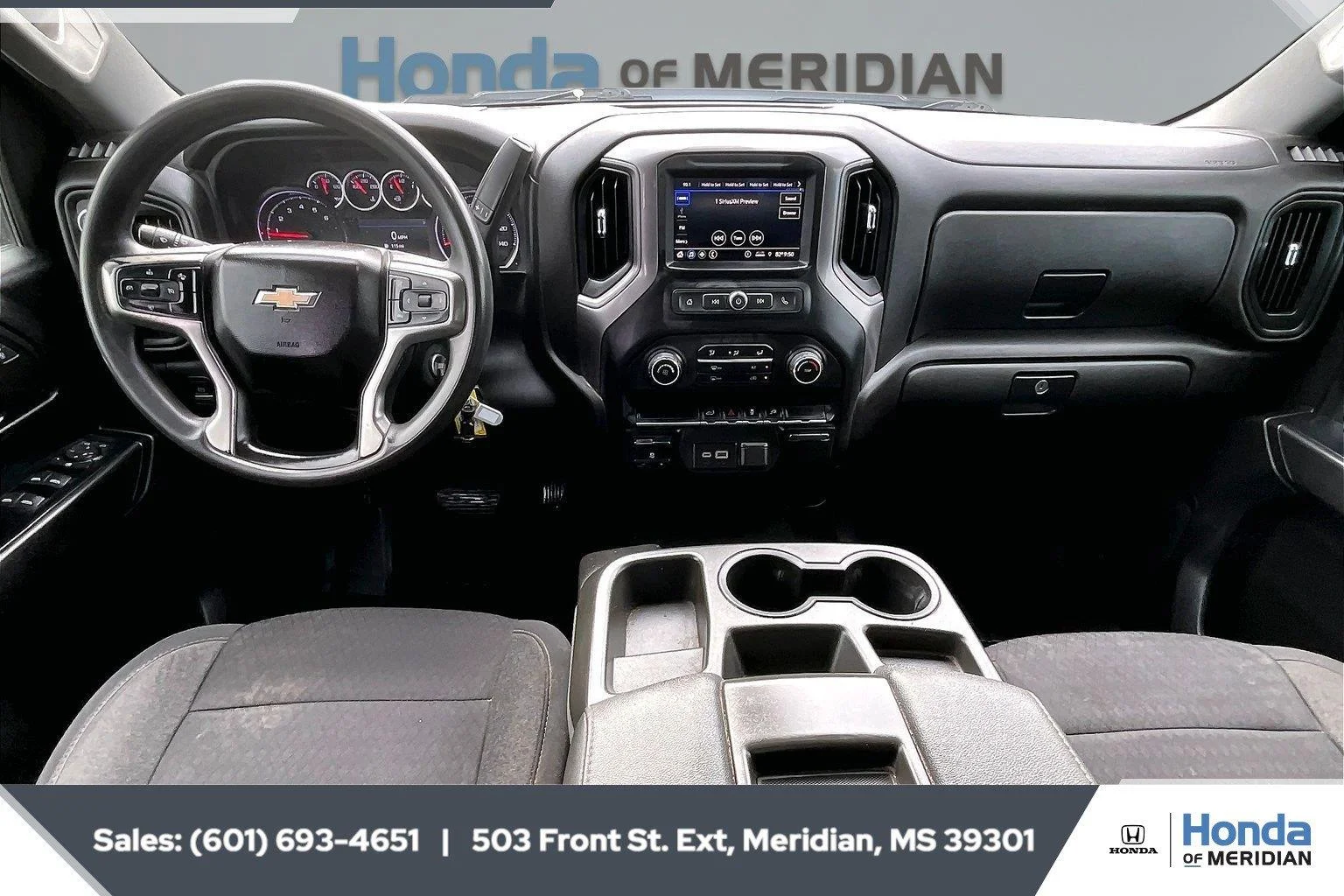 Used 2023 Summit White Chevrolet Custom image 13