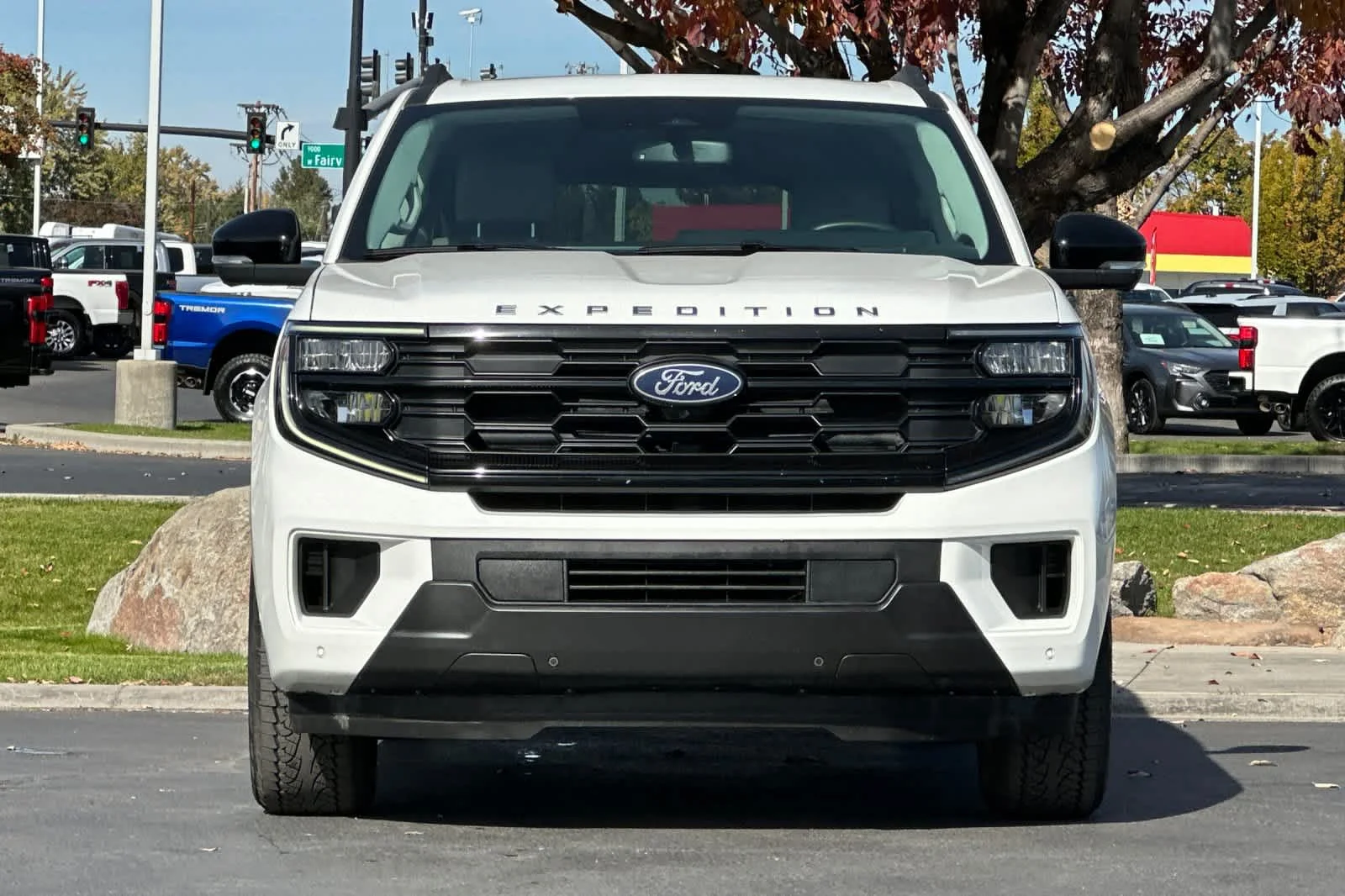 Certified Used 2025 Star White Ford Active image 10