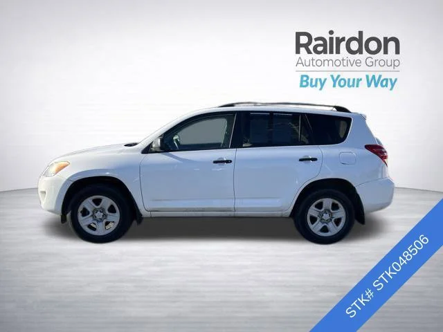 Used 2010 Super White Toyota Base image 4
