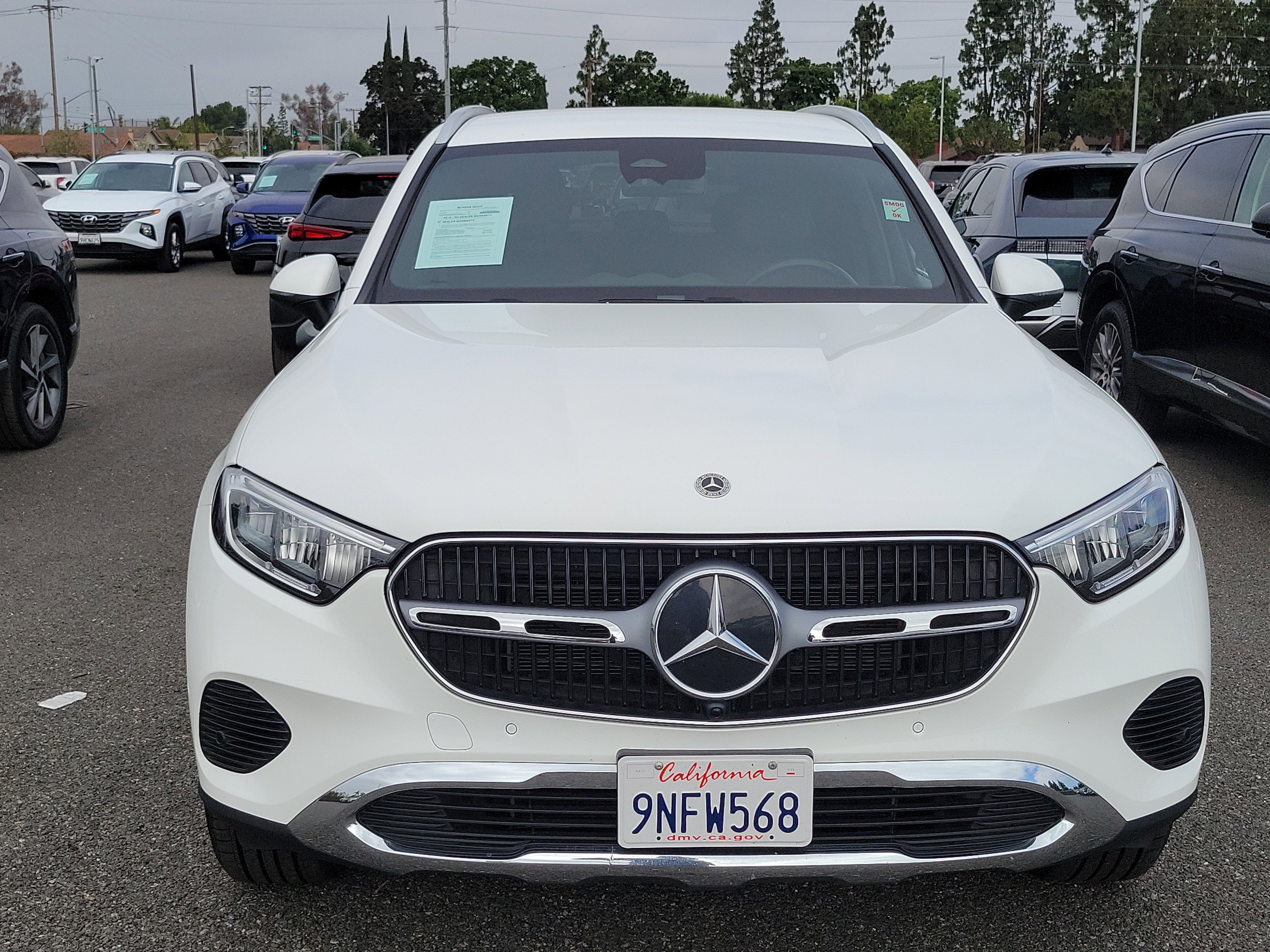 Used 2024 MANUFAKTUR Moonlight White Metallic Mercedes-Benz GLC 300 image 28