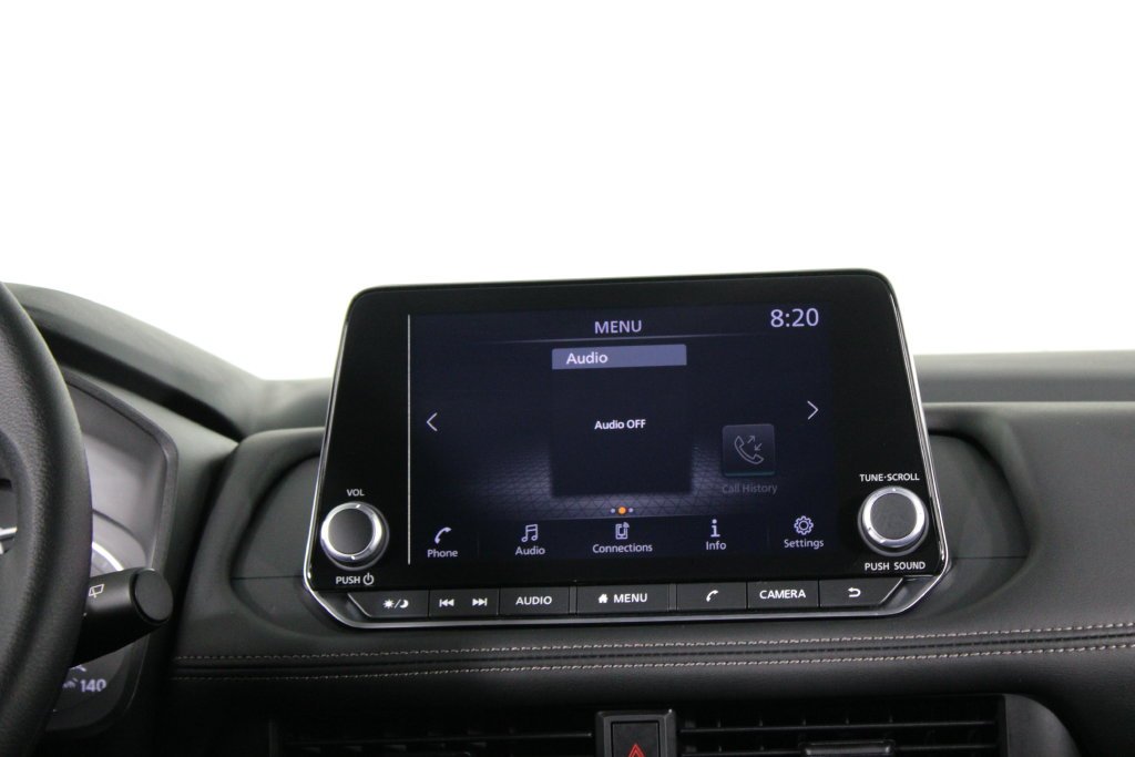 Used 2025 Red Nissan S image 8