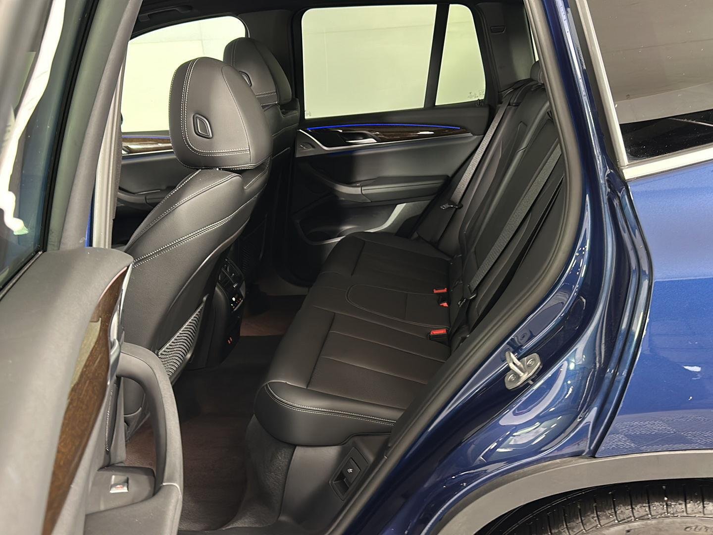 Certified Used 2024 Phytonic Blue Metallic BMW xDrive30i image 21
